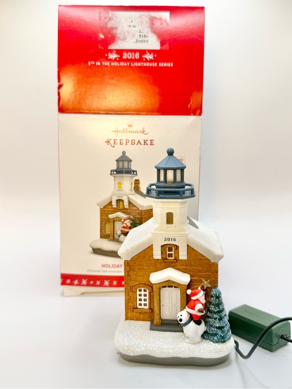 Hallmark Keepsake Christmas Tree Ornament #5 Holiday Lighthouse 2016 Lights New